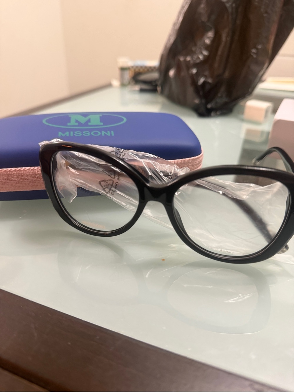 Missoni Black Women's Cat-Eye Glasses with Blue Case